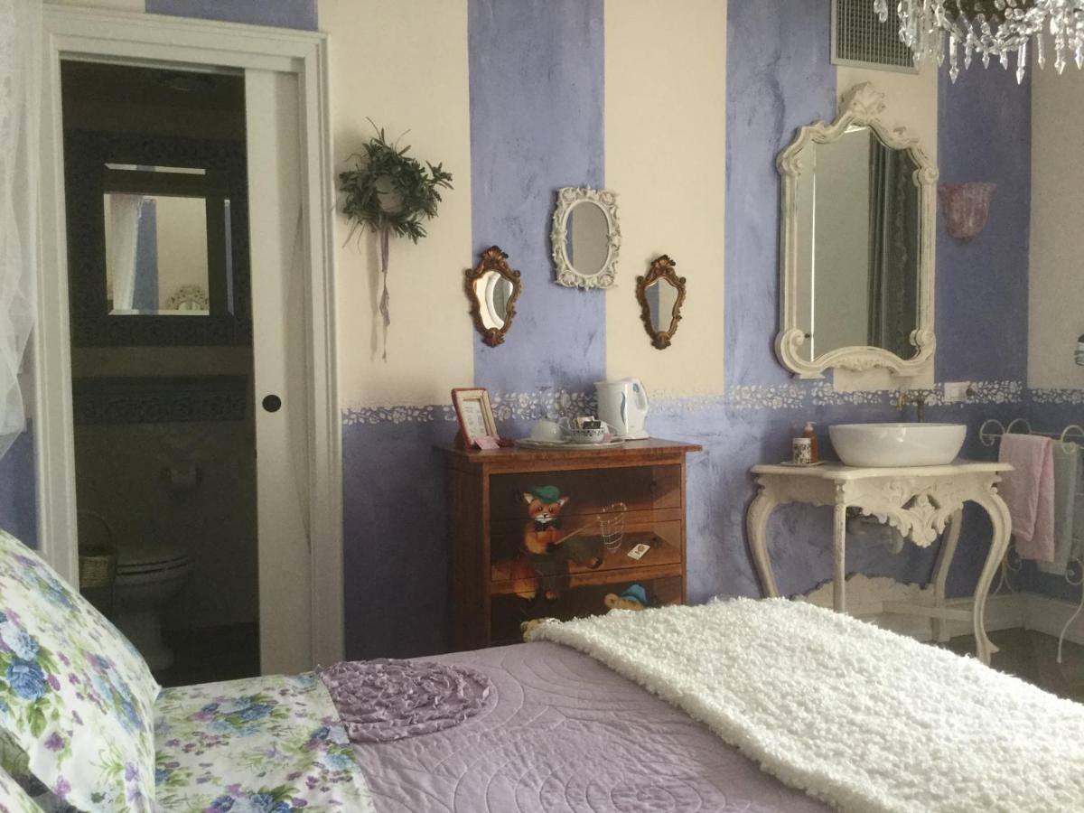 La Maison Delle Favole Desenzano del Garda Exteriör bild